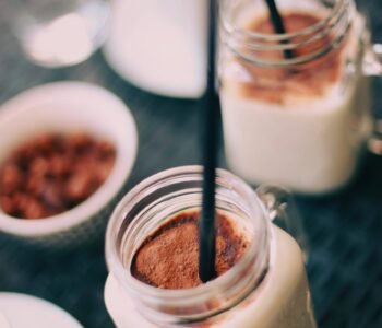 WAUW MEALS Vegan Chocolate Banana Smoothie